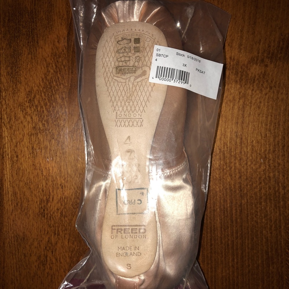 Freed of London Classic Pro 4XXX